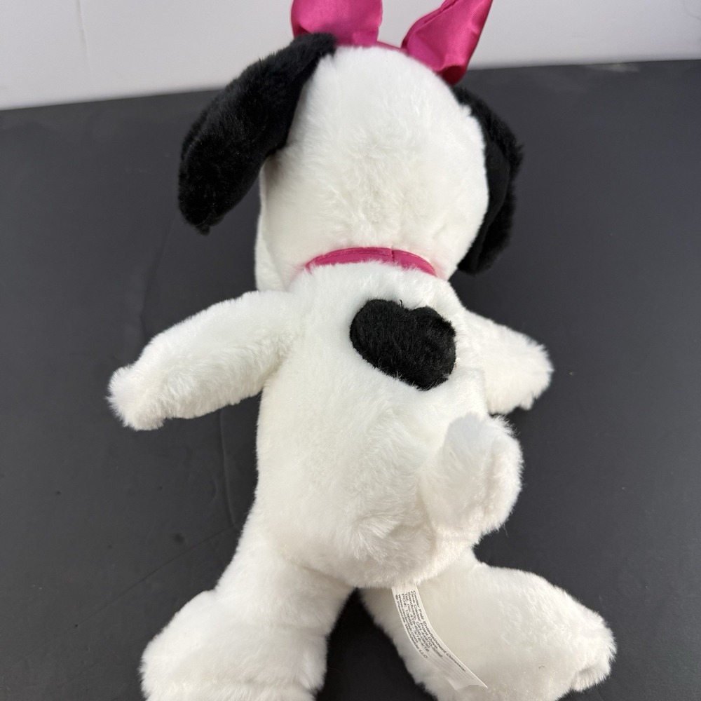 Bella Peanuts Cedar Fair Exclusive 14" Plush Stuffed Animal Charlie Brown - Picture 6 of 8